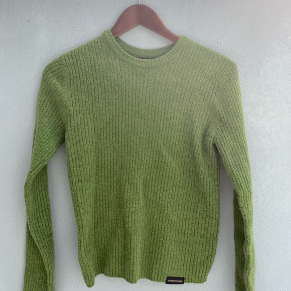 Vintage 90’s Abercrombie & Fitch sweater. Like new - Picture 6 of 7